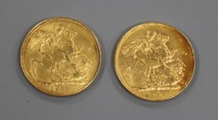 Two Edward VII gold sovereigns, 1904P and 1906P, VF