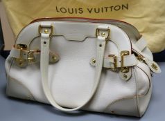 A Louis Vuitton 'Le Radieux' handbag, cream with burgundy trim and matching purse