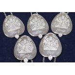 A set of five silver QEII Silver Jubilee commemorative heart shaped wine labels by Roberts & Belk,