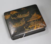 A Chinese lacquer box