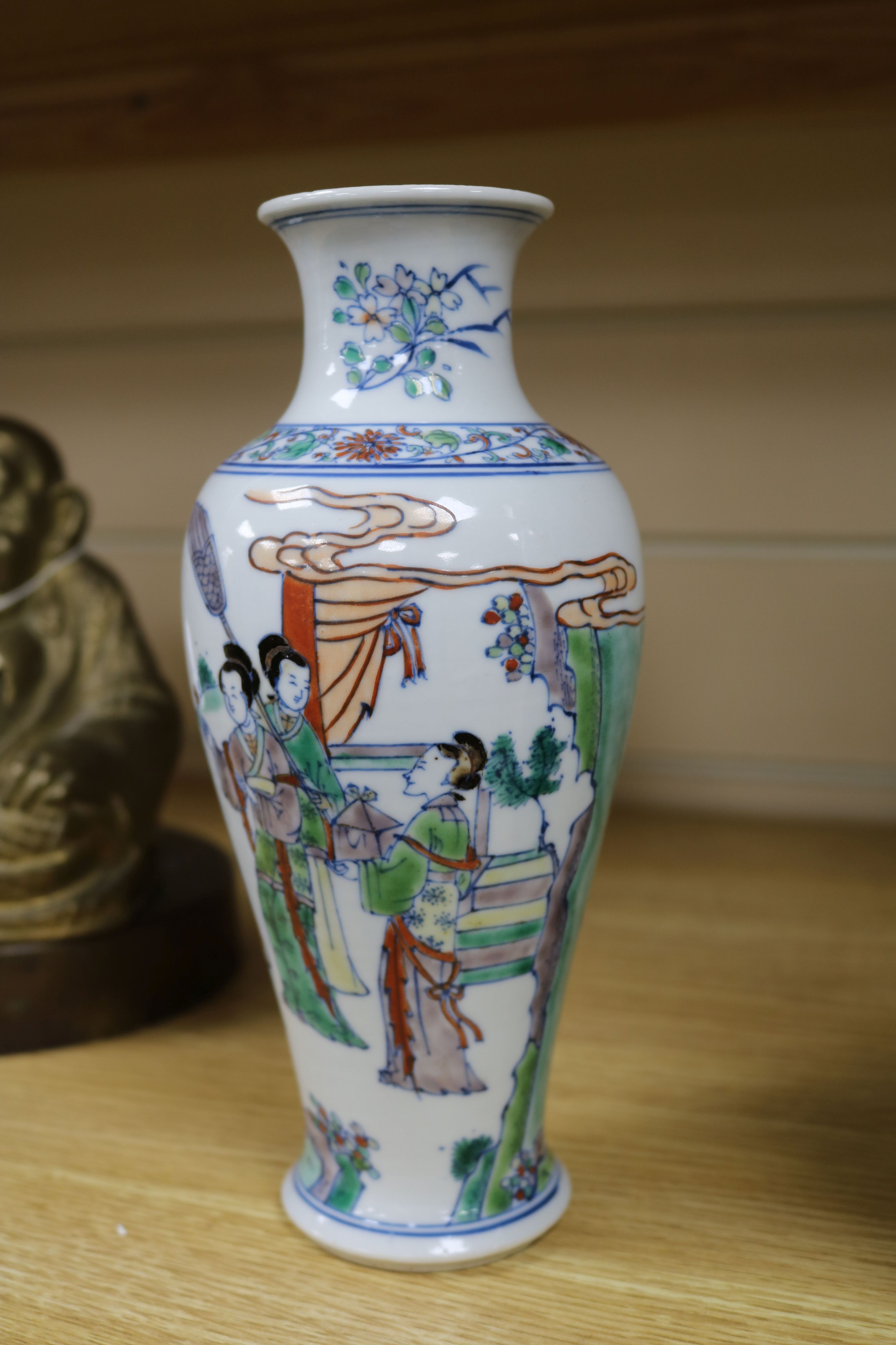 A Chinese famille verte vase height 22cm - Image 3 of 6