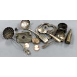 Mixed items including a 19ct century silver caddy spoon by George Unite, two silver sifter spoons