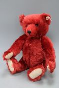 A Steiff British Collectors Burgundy bear EAN 659973, mint and boxed