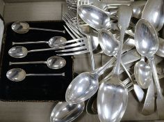 Assorted mainly 19th century silver flatware, five cased silver coffee spoons and two plated spoons,