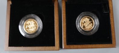 Two UK gold proof half sovereigns 2008 , 2009 cased