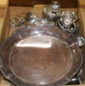 A box of mixed plated ware