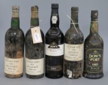 Five bottles of port, including Fonseca 1966, Delaforce 1966 (2) and Dow's 1985 and 2001 late