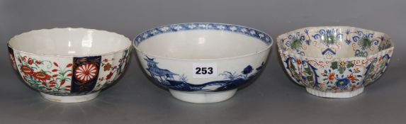 A Worcester Kakiemon style bowl, a Liverpool blue and white bowl and a Delft bowl