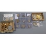 Six WWII medals and a WWI medal and various coins