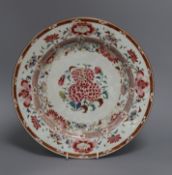 A Chinese export famille rose dish diameter 31.5cm