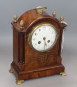 An Edwardian inlaid mantel clock