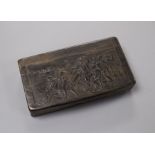 A 19th century pressed horn snuff box 'Death of Socrates' 10 x 6cm