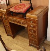 An Edwardian pedestal sideboard W.122cm