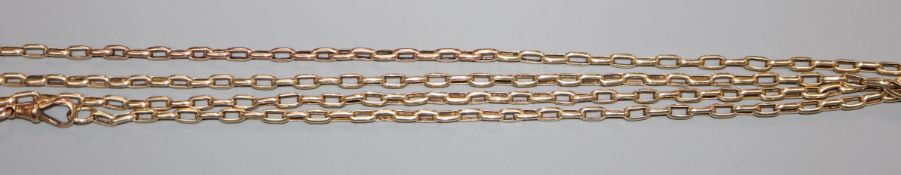 An early 20th century 9ct gold oval link guard chain, 110cm.