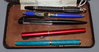 A Montblanc Starwalker rollerball, two Parker fountain pens (marked 'France') and two novelty
