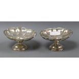 A pair of George V silver tazze, Walker & Hall, Sheffield, 1912, diameter 15.4cm, 11 oz.