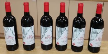 Six bottles of Clos de L'Eglise-Lalande-de-Pomerol 1998 6 bottles