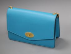 A turquoise leather Mulberry shoulder handbag, with dust cover and red card 24 x 15.5cm