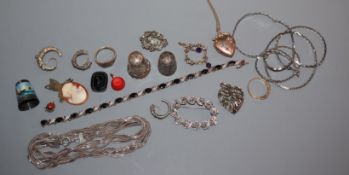 Mixed jewellery including a 9ct sapphire and diamond bracelet, a 9ct gold sapphire and a diamond