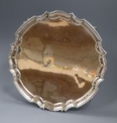 A modern silver salver with piecrust border, Sheffield 1964, 31cm, 25.5 oz.