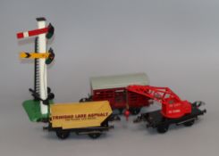 Thirteen pieces of Hornby 0 gauge to include a number 40 tank locomotive, milk traffic van, two