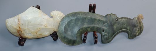 A Chinese archaistic white hardstone fish and a green hardstone dagger 17.5cm and 27cm