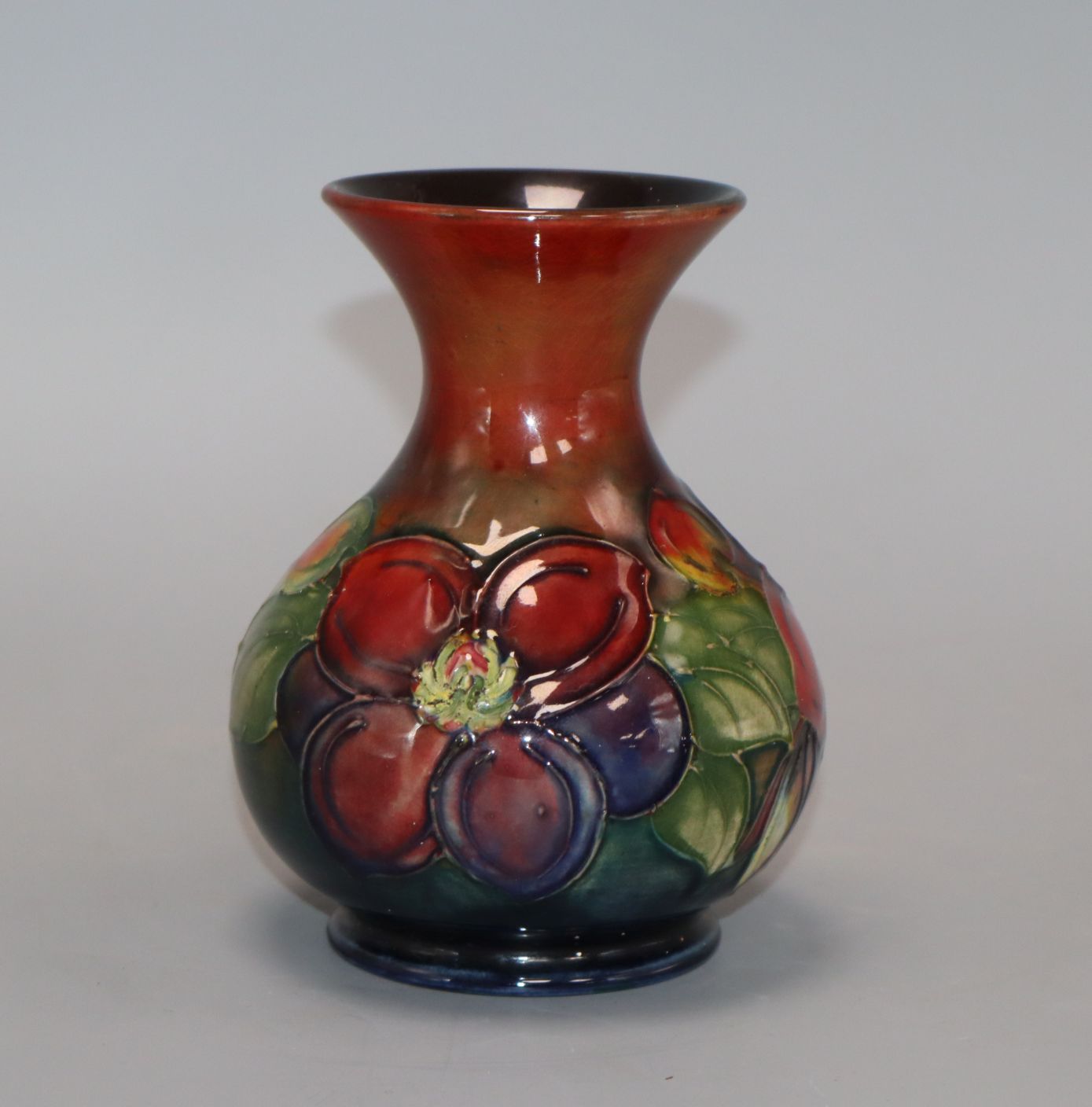 A Moorcroft flambe vase height 12.5cm