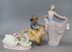 Three Lladro figures, 'Grace and Beauty', No. 6204, 'Dancer', No. 5050 and 'Repose', No. 2169 (3,