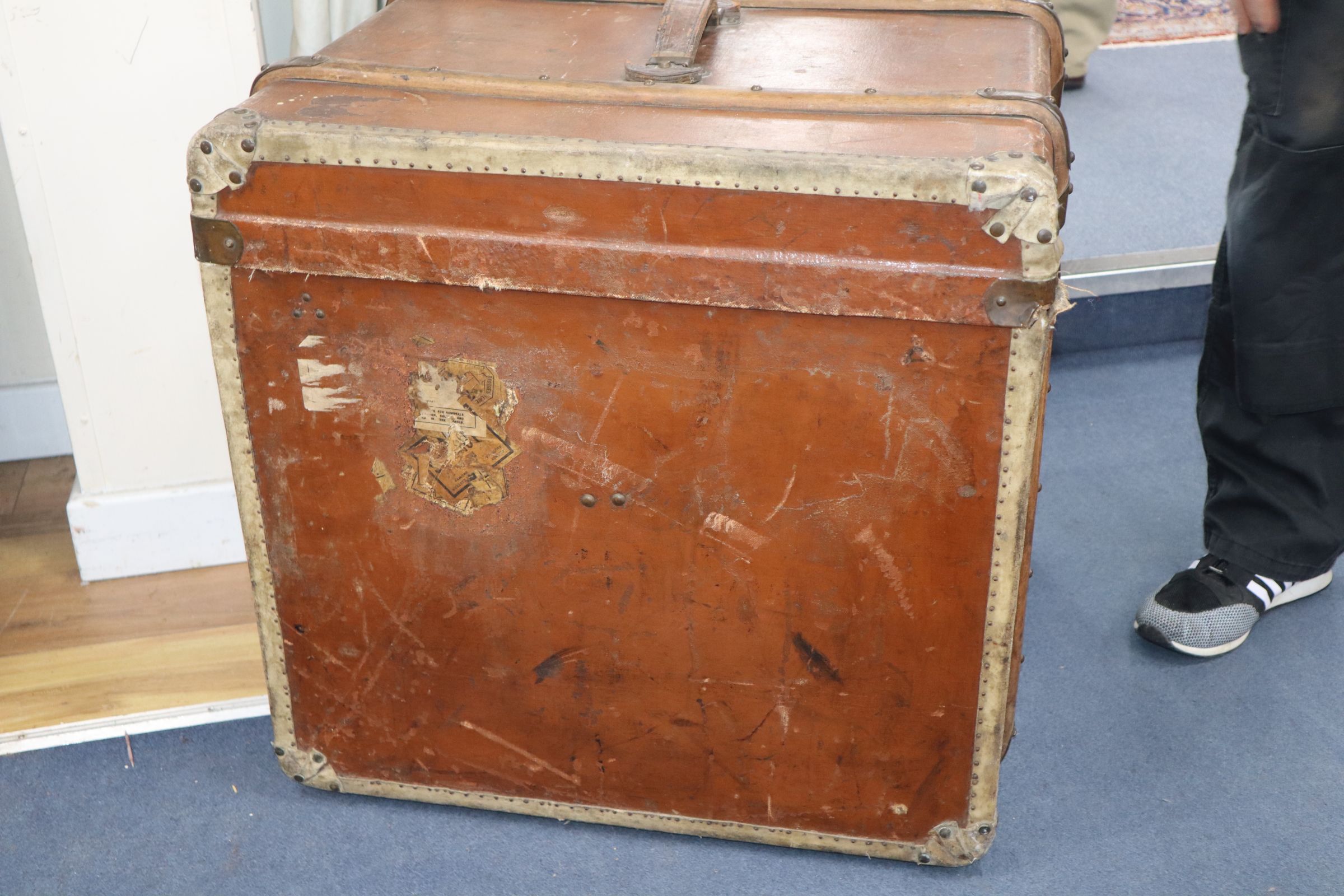 A Victorian leather covered wooden bound trunk W.60cm - Image 5 of 11