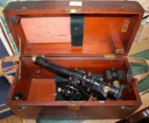 A WWI E. R. Watts & Son Director No. 5 MkT no. 670 theodolite in case Case d.45.5cm