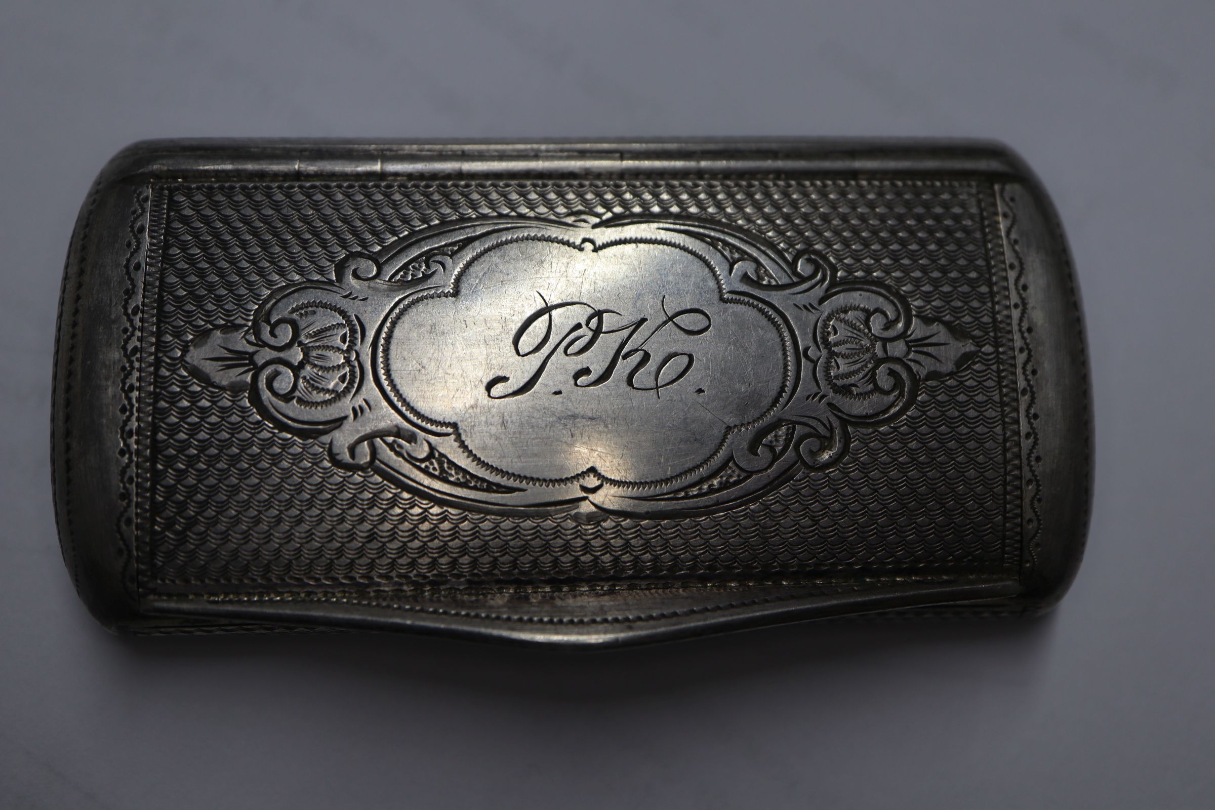 A 19th century Austro-Hungarian 950 standard white metal snuff box with gilt interior - Image 2 of 4