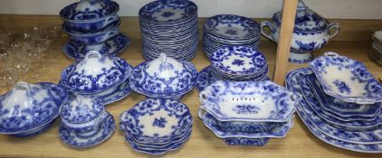 An extensive Wedgwood pearlware 'Shannon' pattern blue and white dinner service