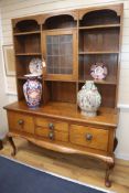 A 1920's oak Edwardian dresser W.164cm