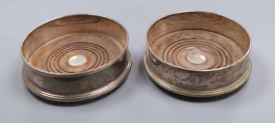 A modern pair of silver wine coasters, J.A. Campbell, London, 1991/3, 13cm.