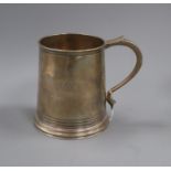 A George VI silver mug, Goldsmiths & Silversmiths Co Ltd, London, 1838, 12cm, 16.5 oz.