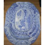 A graduated set of three 19th century spode blue and white meat dishes, Sebastians Gate pattern