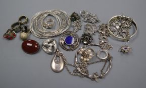 A collection of mixed white metal and other jewellery.