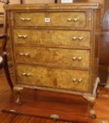 A reproduction walnut bachelor's chest W.64cm