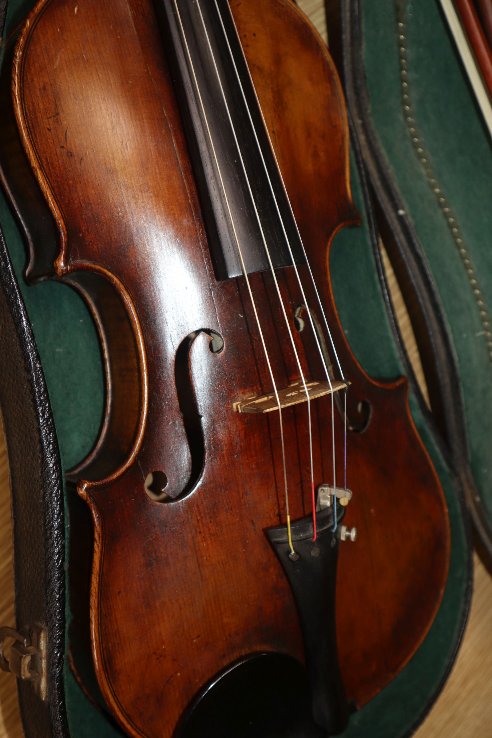 A late 19th / early 20th century Boosey & Co full size violin, cased with 2 bows - Image 4 of 10