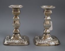 A pair of Victorian silver candlesticks, Horace Woodward & Co, London 1898, 17.5cm.