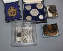 A small collection of GB coins, including pre-1920 silver (mostly worn), commemorative crowns, pre-