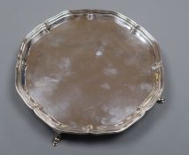 A George V silver waiter, Sheffield, 1927, 20cm, 12 oz.