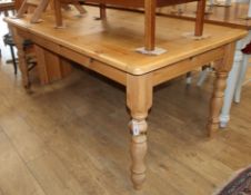 A Victorian style pine kitchen table 180 x 90cm