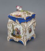 A Berlin porcelain casket height 18cm