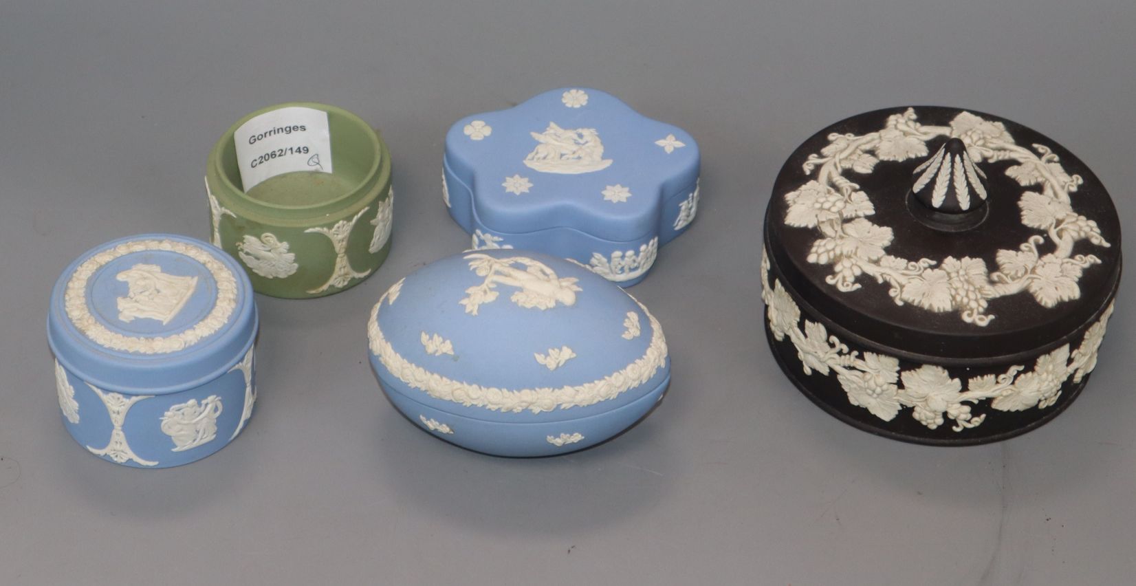 A group of Wedgwood jasper wares (5)