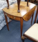 A George III mahogany oval pembroke table W.80cm