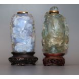 A Chinese agate snuff bottle and a similar green quartz snuff bottle
