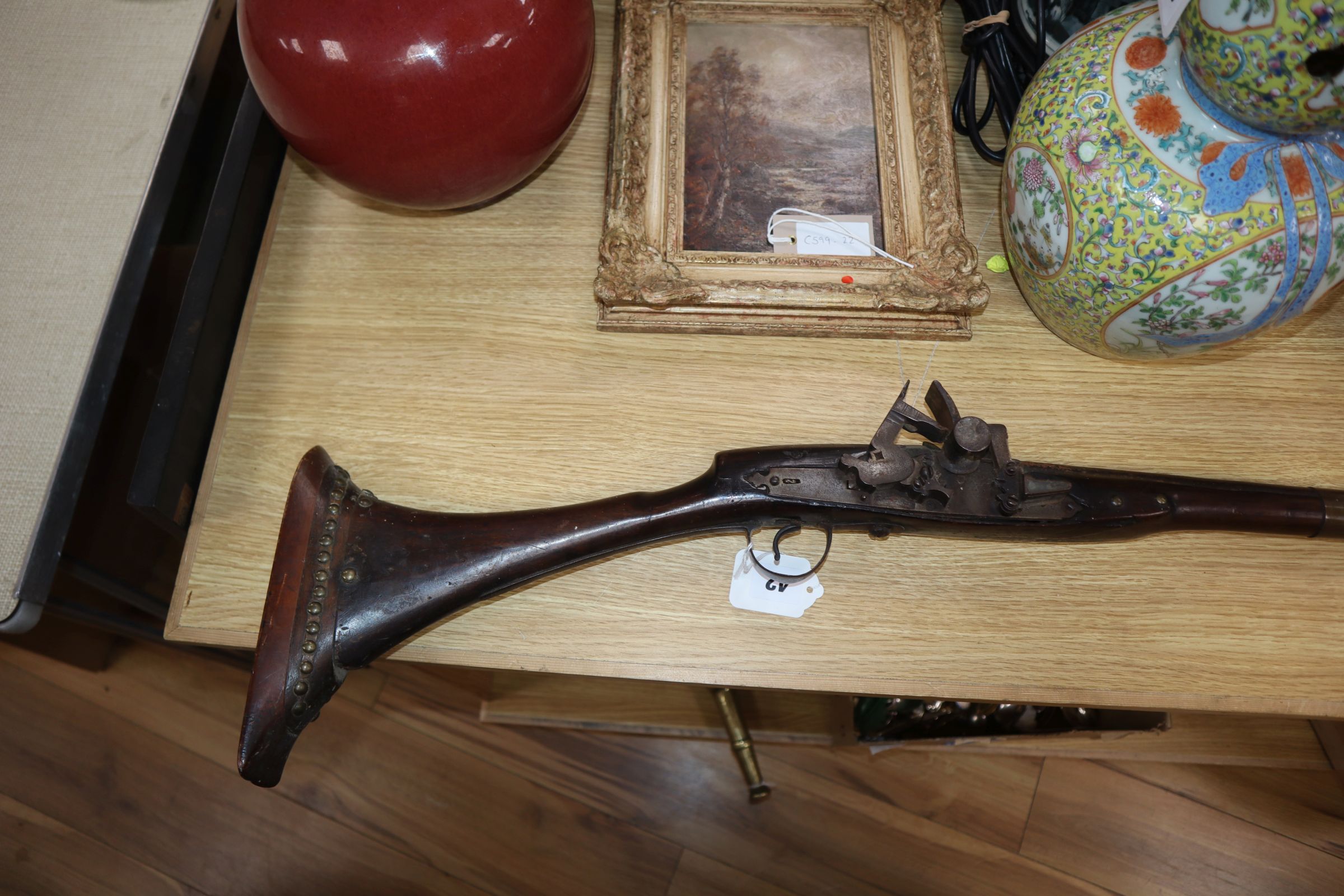 An early 19th century Persian Jezail flintlock musket length 149cm - Image 2 of 3