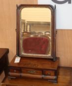 A George II mahogany toilet mirror W.36cm