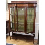 An Edwardian inlaid mahogany display cabinet W.120cm